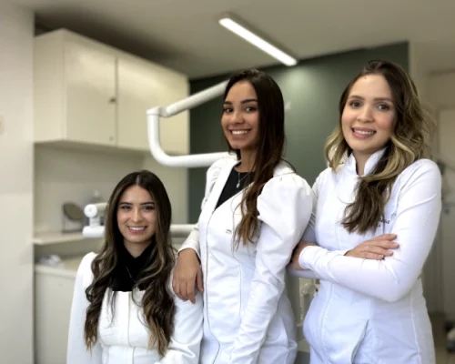 Especialistas Dentistas
